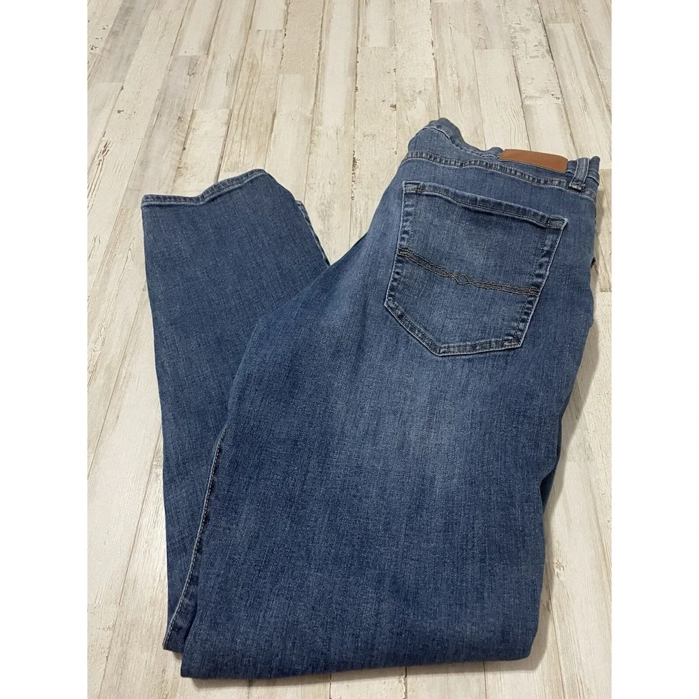 Lucky Brand Men's 412 Straight Stretch Blue Denim Jeans Size 38x32 - Picture 5 of 6
